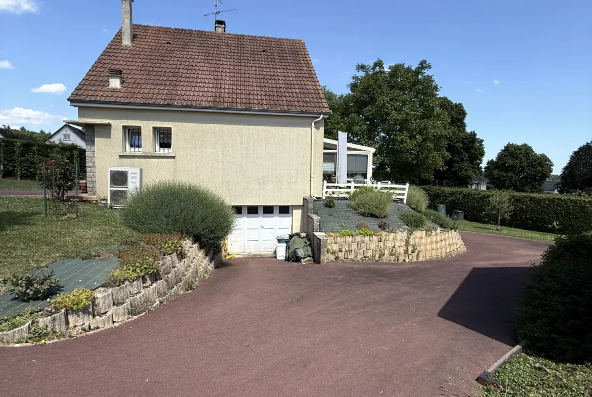 Belle maison avec studio indépendant à vendre dans le secteur d'Écouves, Alençon 