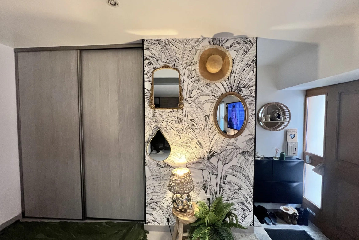 Appartement 3 pièces à vendre à Trans-en-Provence – 53 m² 