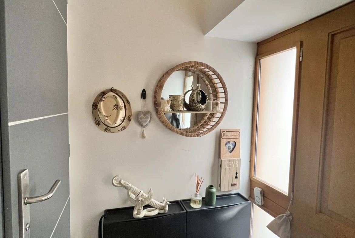 Appartement 3 pièces à vendre à Trans-en-Provence – 53 m² 