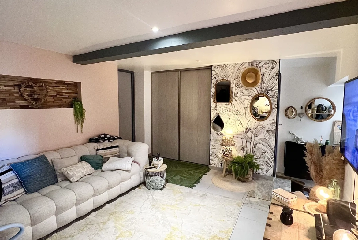 Appartement 3 pièces à vendre à Trans-en-Provence – 53 m² 