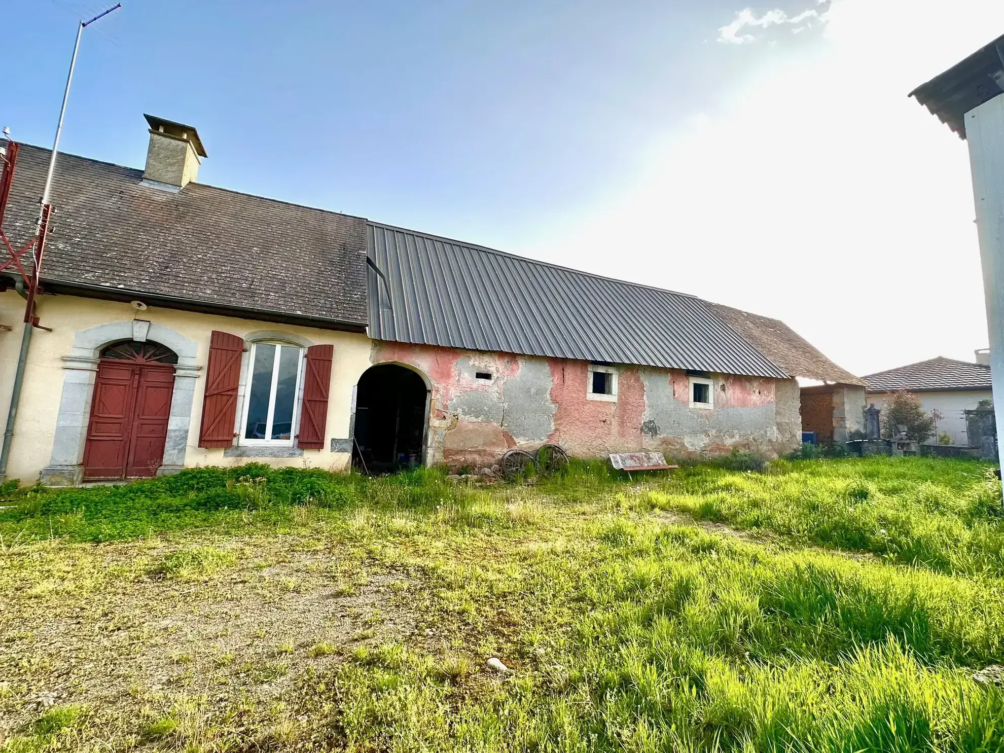 À vendre granges avec jardin à Ossun - Lot 2, rénovation à prévoir 