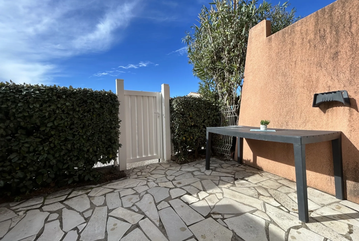 Maison T3 meublée avec terrasse et garage à Frontignan Plage 