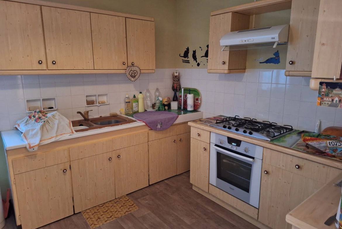 Charmante maison à vendre à Auxerre de 88m² avec terrain de 792 m² 