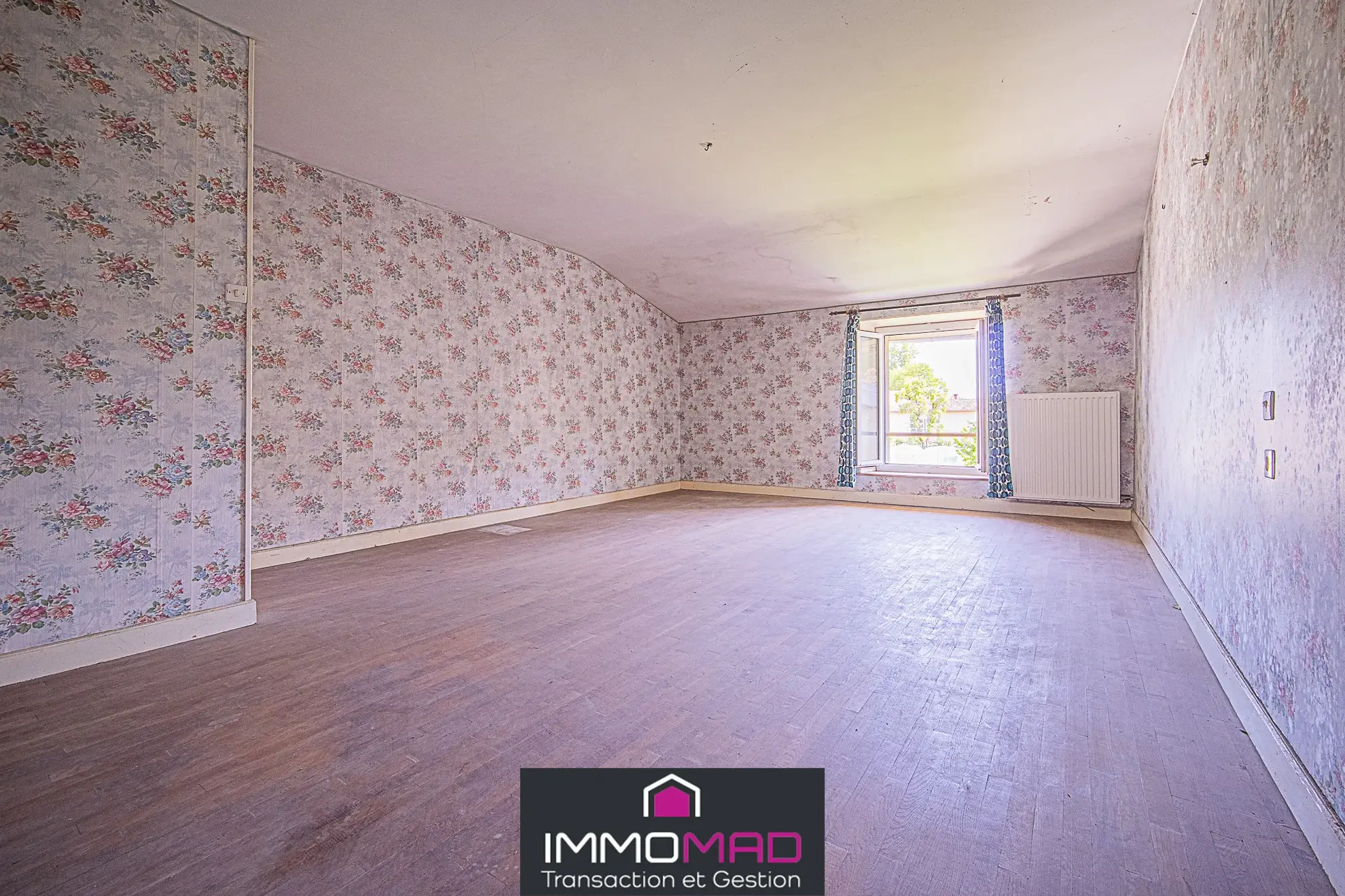Maison à vendre de 110m² avec jardin et potentiel d'extension à Dieue-sur-Meuse 