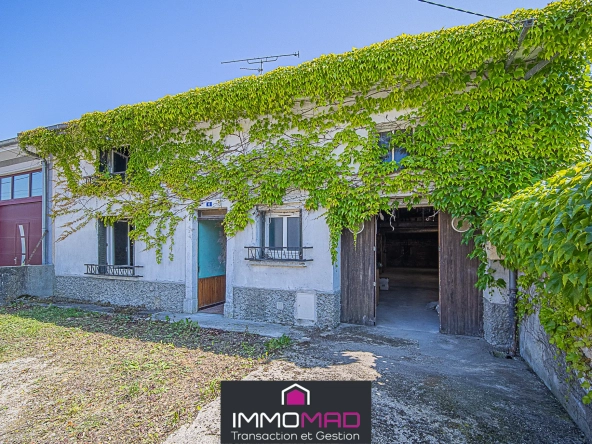 Maison à vendre de 110m² avec jardin et potentiel d'extension à Dieue-sur-Meuse