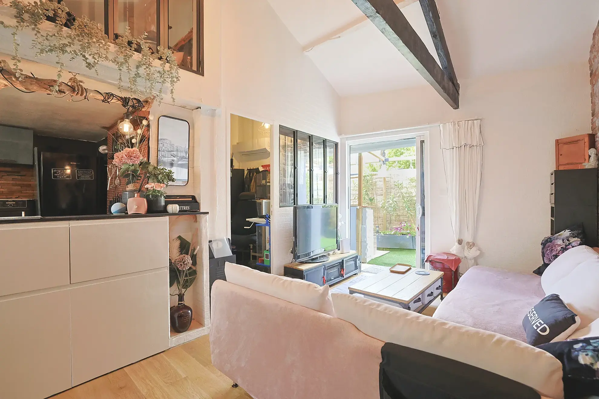 Maison indépendante rénovée à La Valette du Var avec terrasse, 3 pièces 