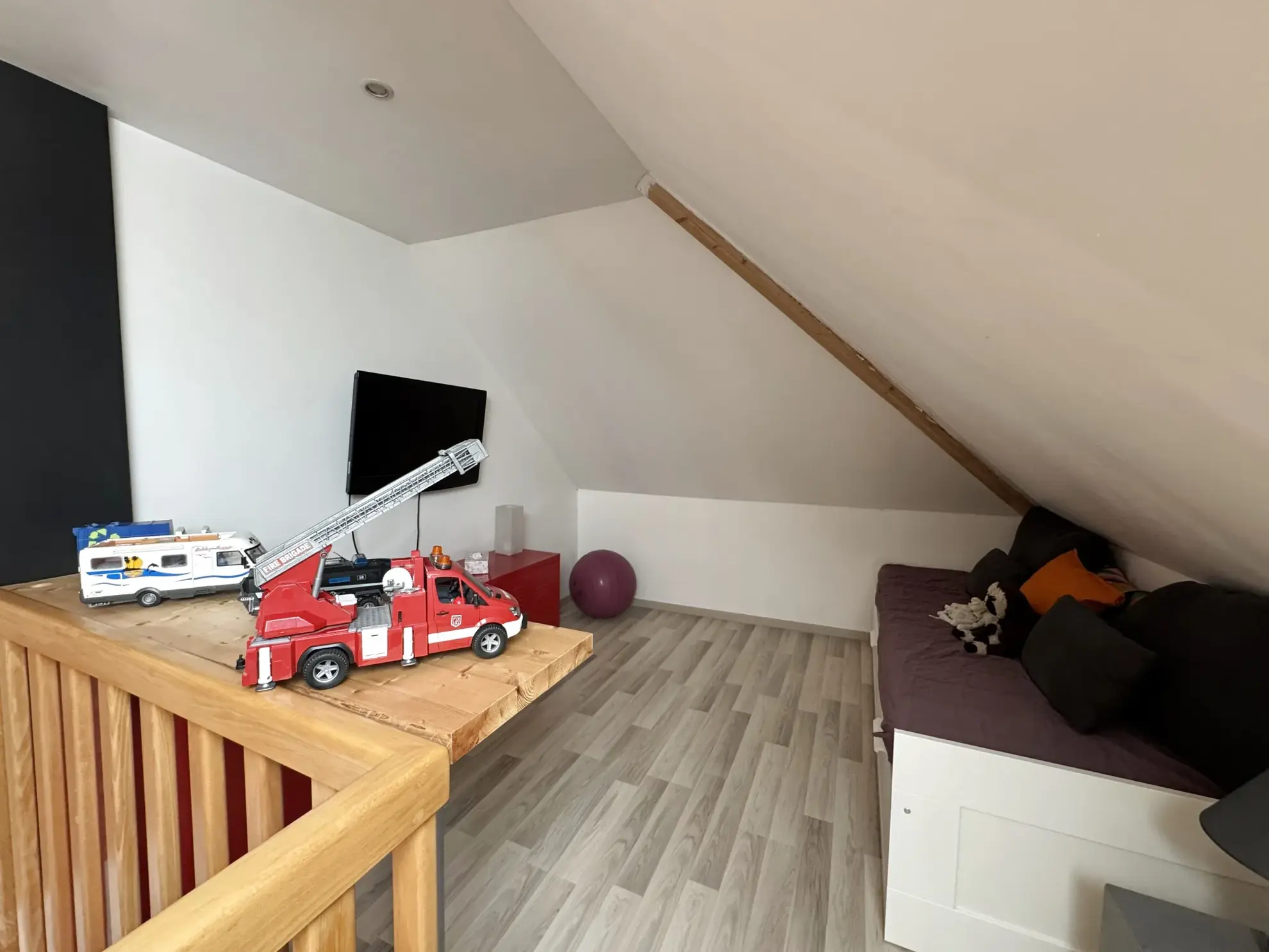 Bel appartement triplex avec jardin, piscine et garage à Michelbach le haut 
