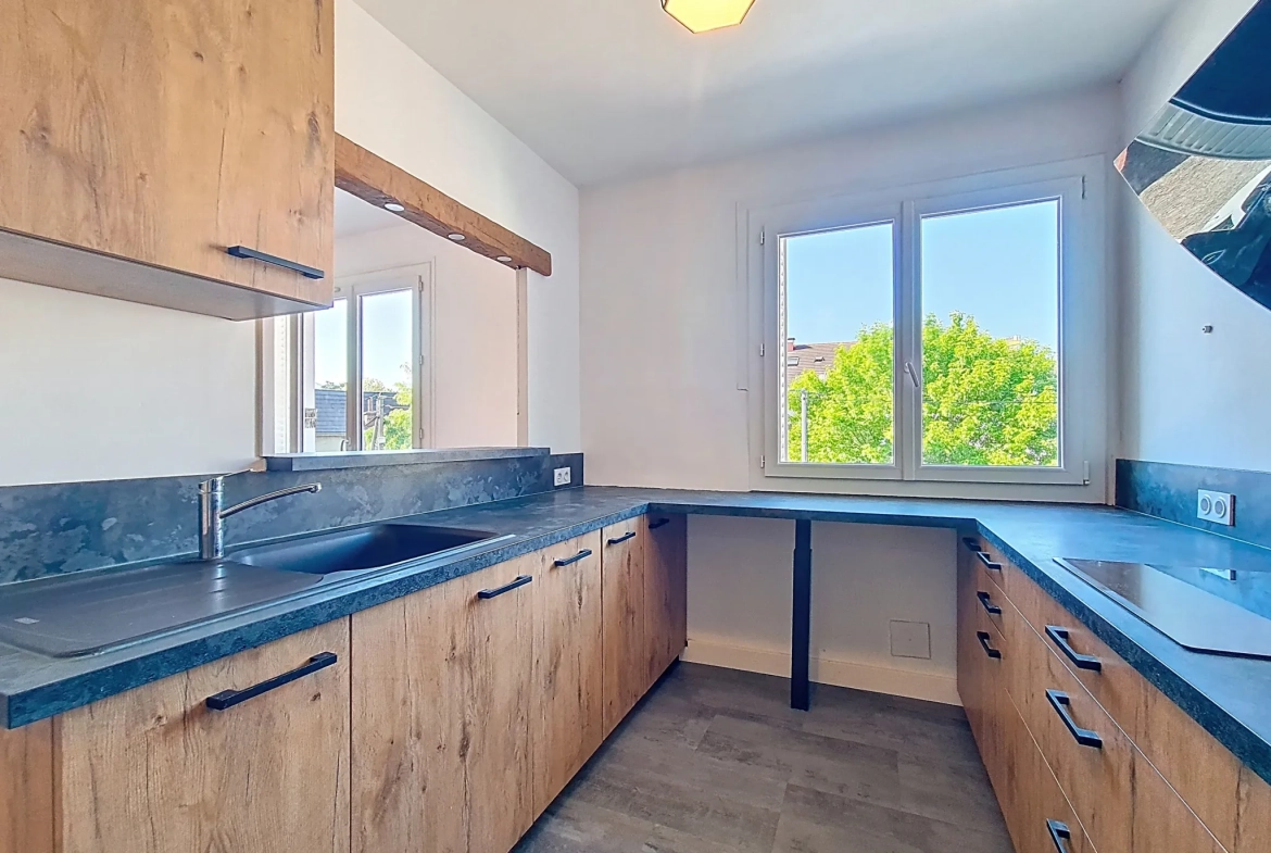 Appartement T3 lumineux de 68m² à La Tronche, idéal investisseur ou premier achat 