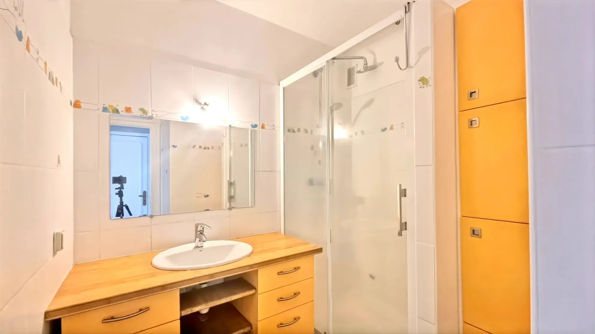Appartement F3 avec balcon et parking près de la place de Jaude à Clermont-Ferrand 
