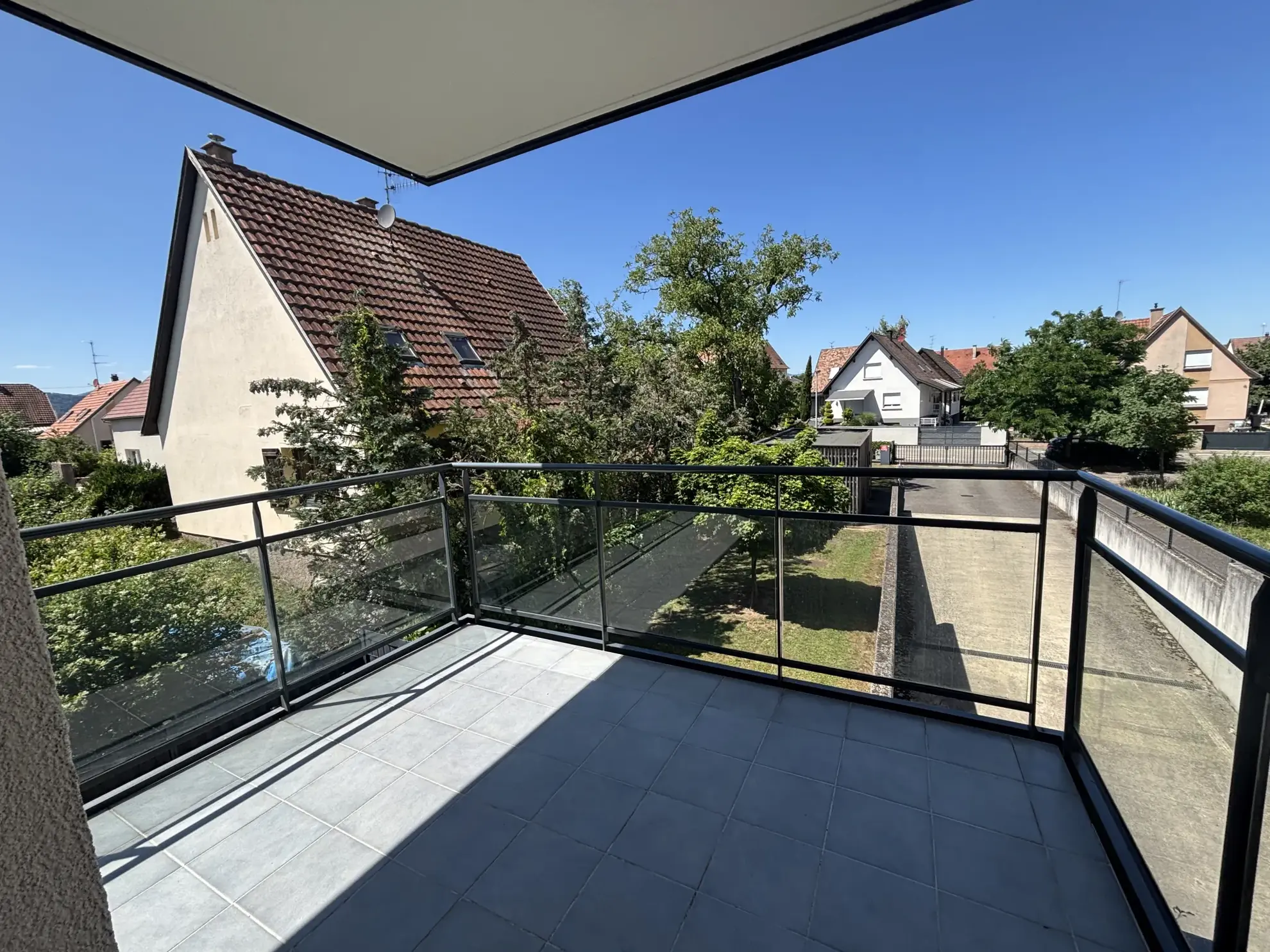 Appartement T3 récent à Sélestat avec terrasse, garage et cave - idéal famille 