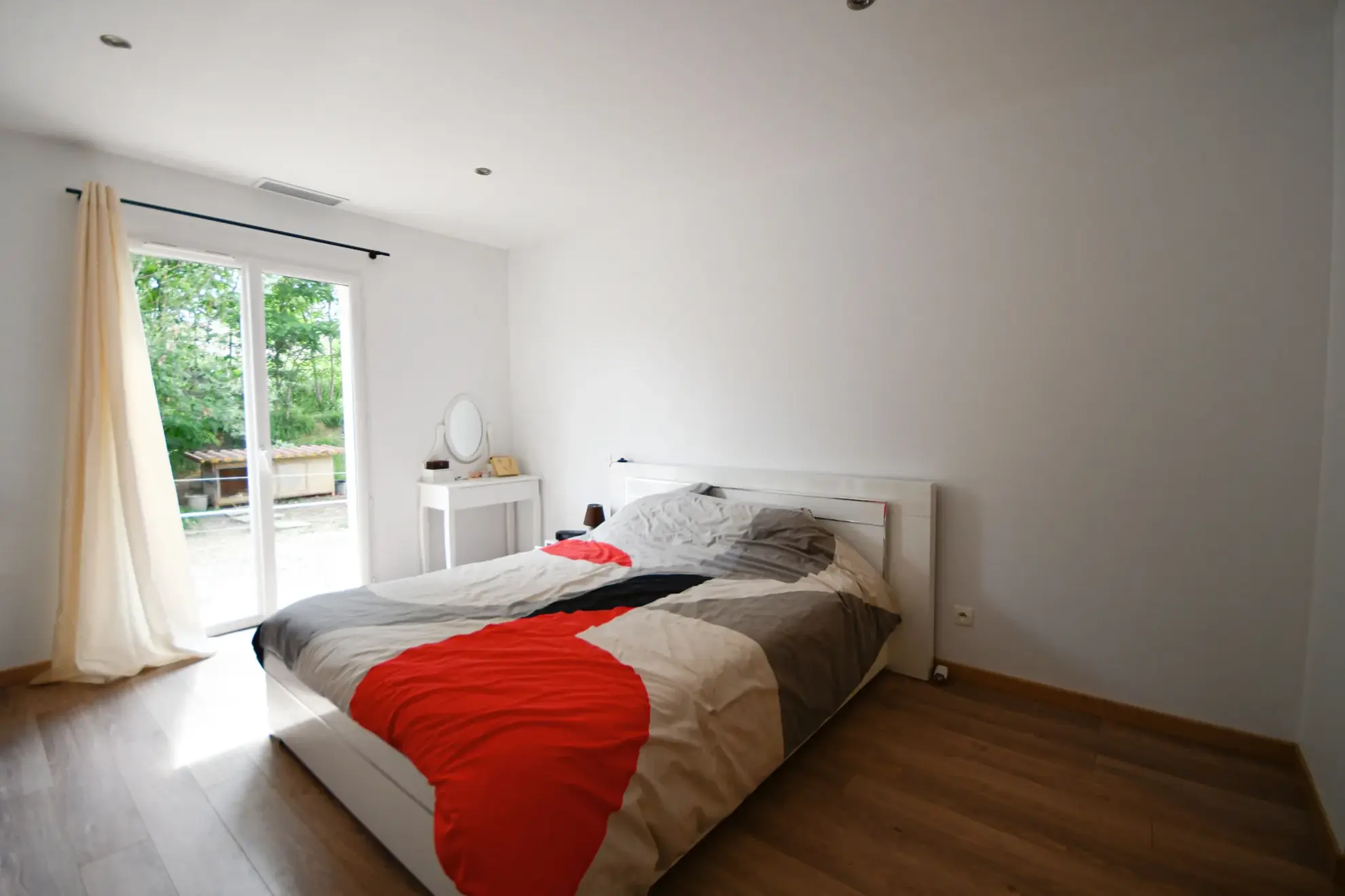 Belle maison de 107 m² avec piscine et grand terrain à Aubiac 