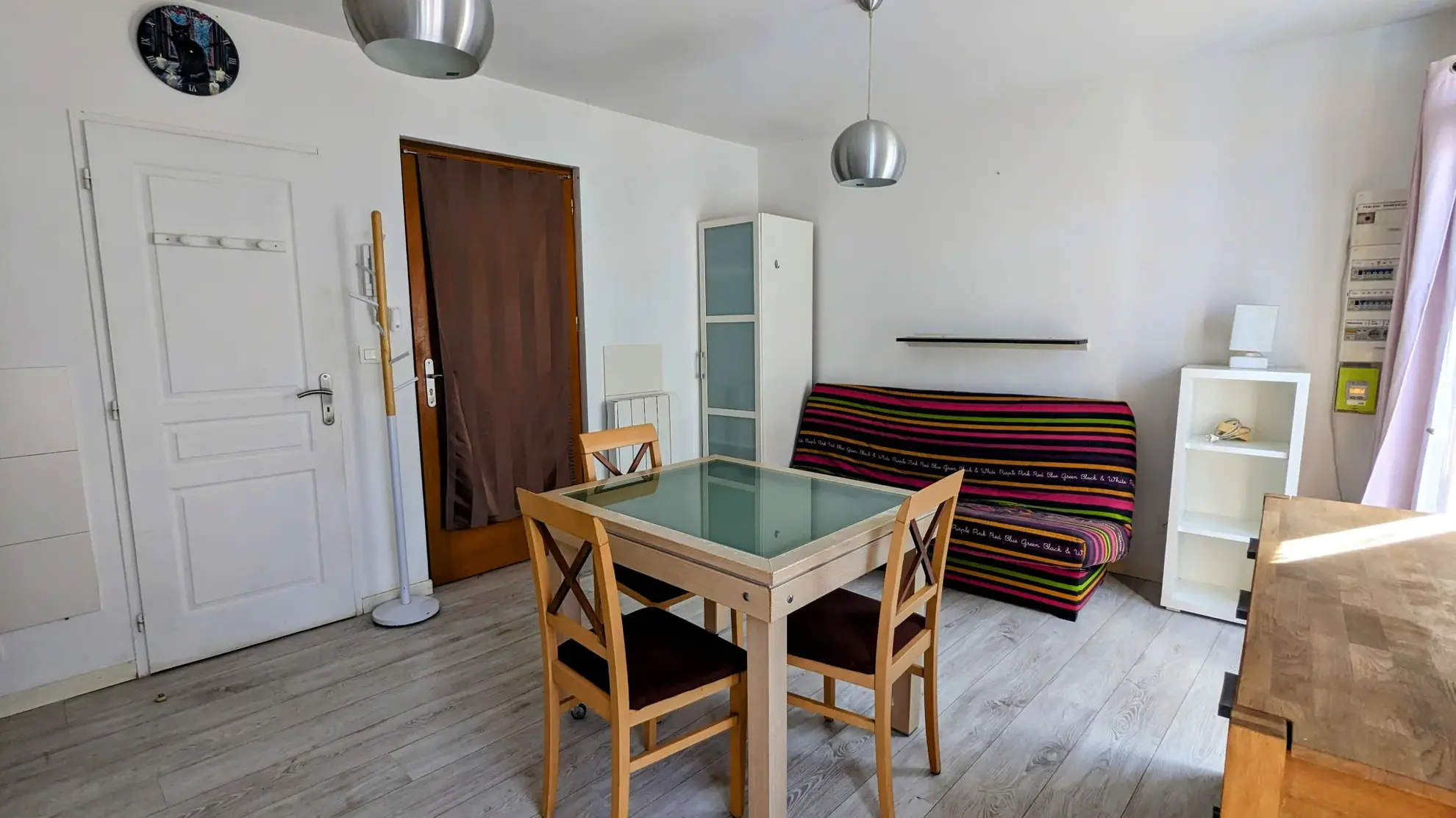 Studio meublé avec balcon à Saint-André - Investissement ou pied-à-terre 