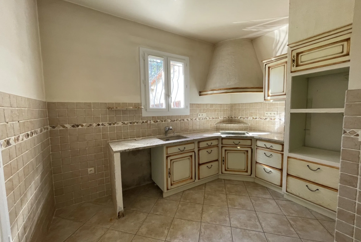Appartement 3 pièces avec jardin, véranda et garage double à Marseille 