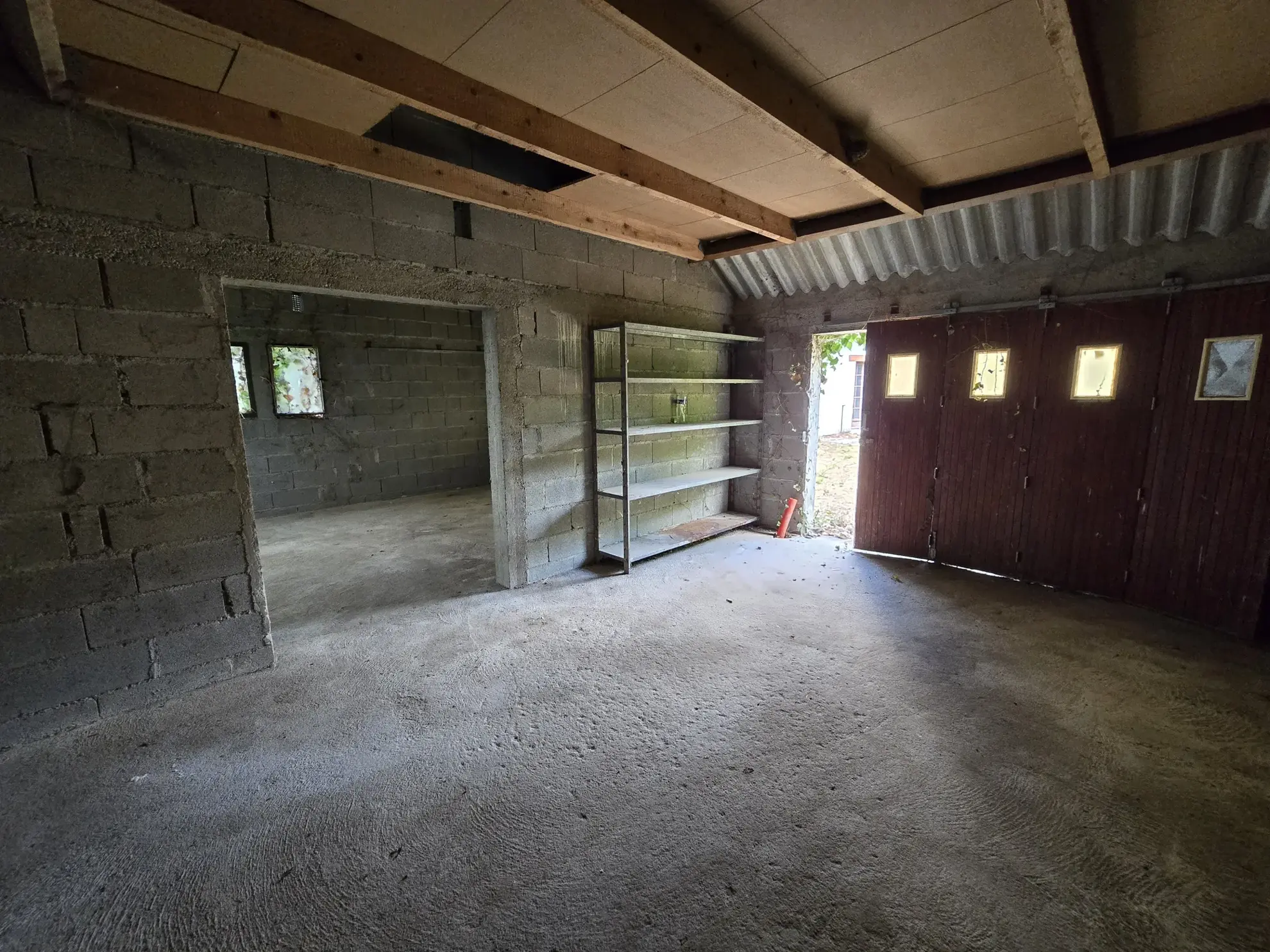 Maison à vendre avec jardin, garage et travaux à prévoir à Villefranche sur Cher 
