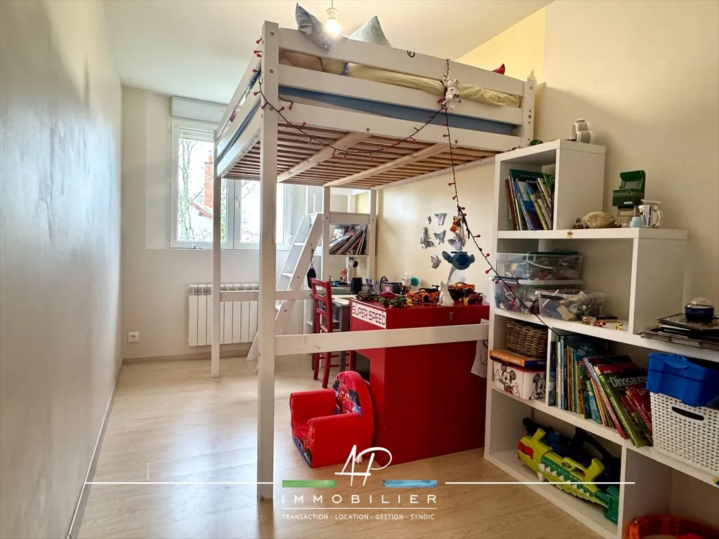 Charmante maison de village avec jardin et garage à Viévigne près de Dijon 