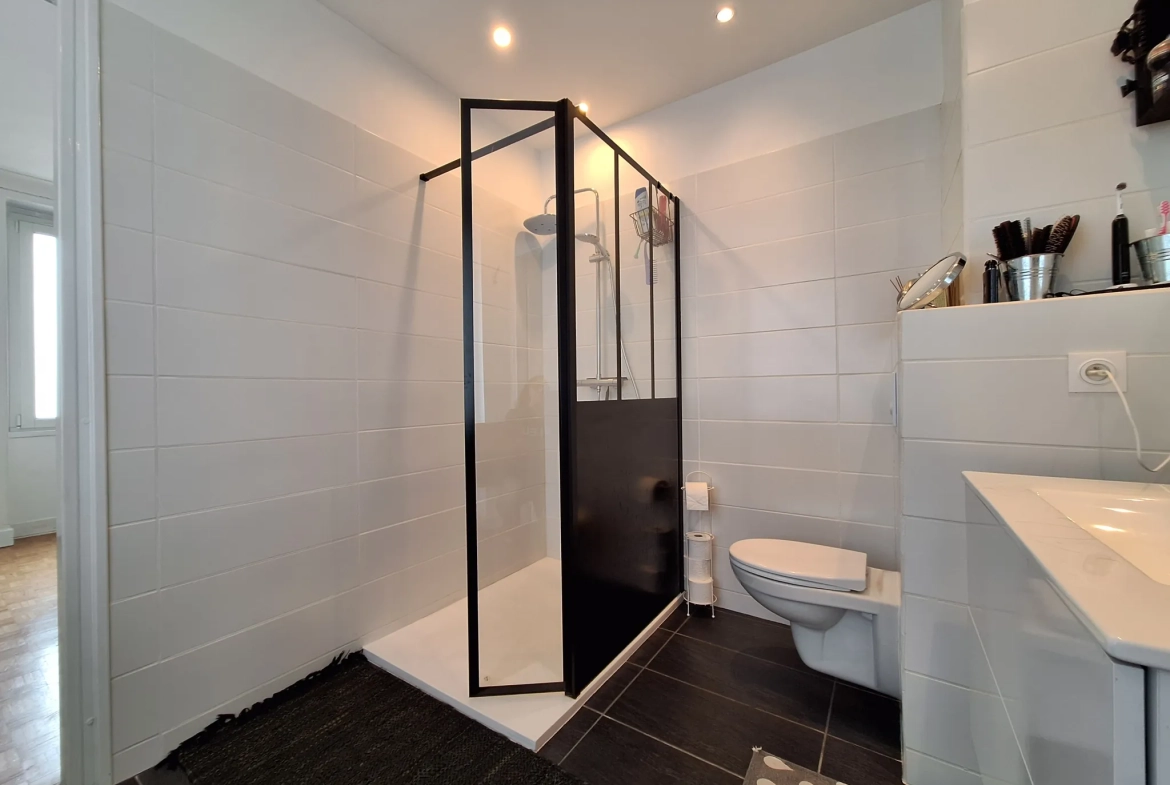 Vente maison à Puylaurens avec garage, jardin et potentiel professionnel 