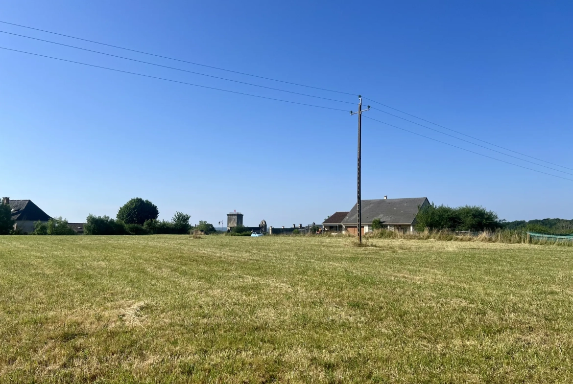 Terrain constructible de 1807 m² en Périgord Noir à Chavagnac 