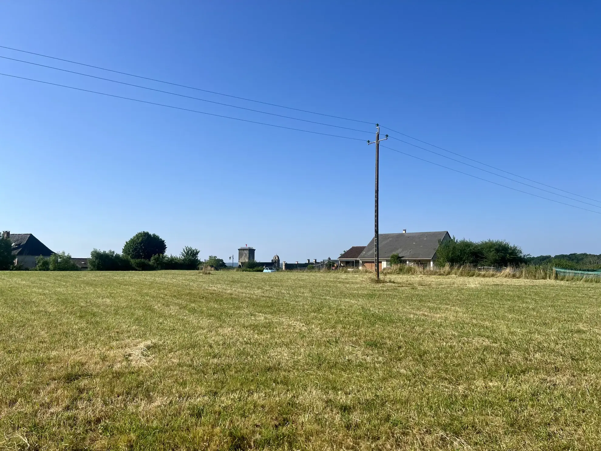 Terrain constructible de 1807 m² en Périgord Noir à Chavagnac 