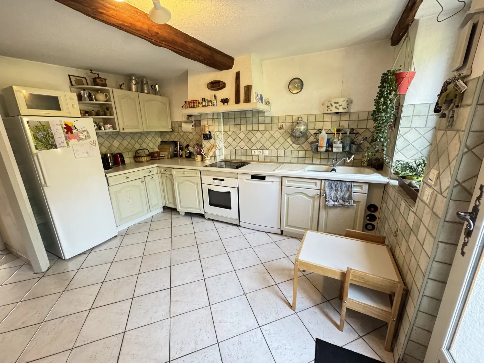 Maison de village lumineuse avec garage et terrasse à La Saulce (Hautes-Alpes) 