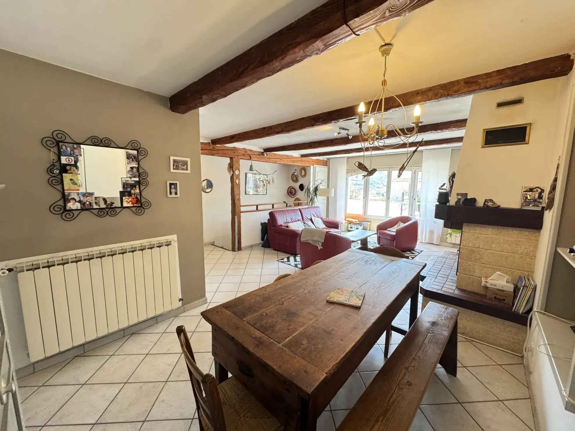 Maison de village lumineuse avec garage et terrasse à La Saulce (Hautes-Alpes) 