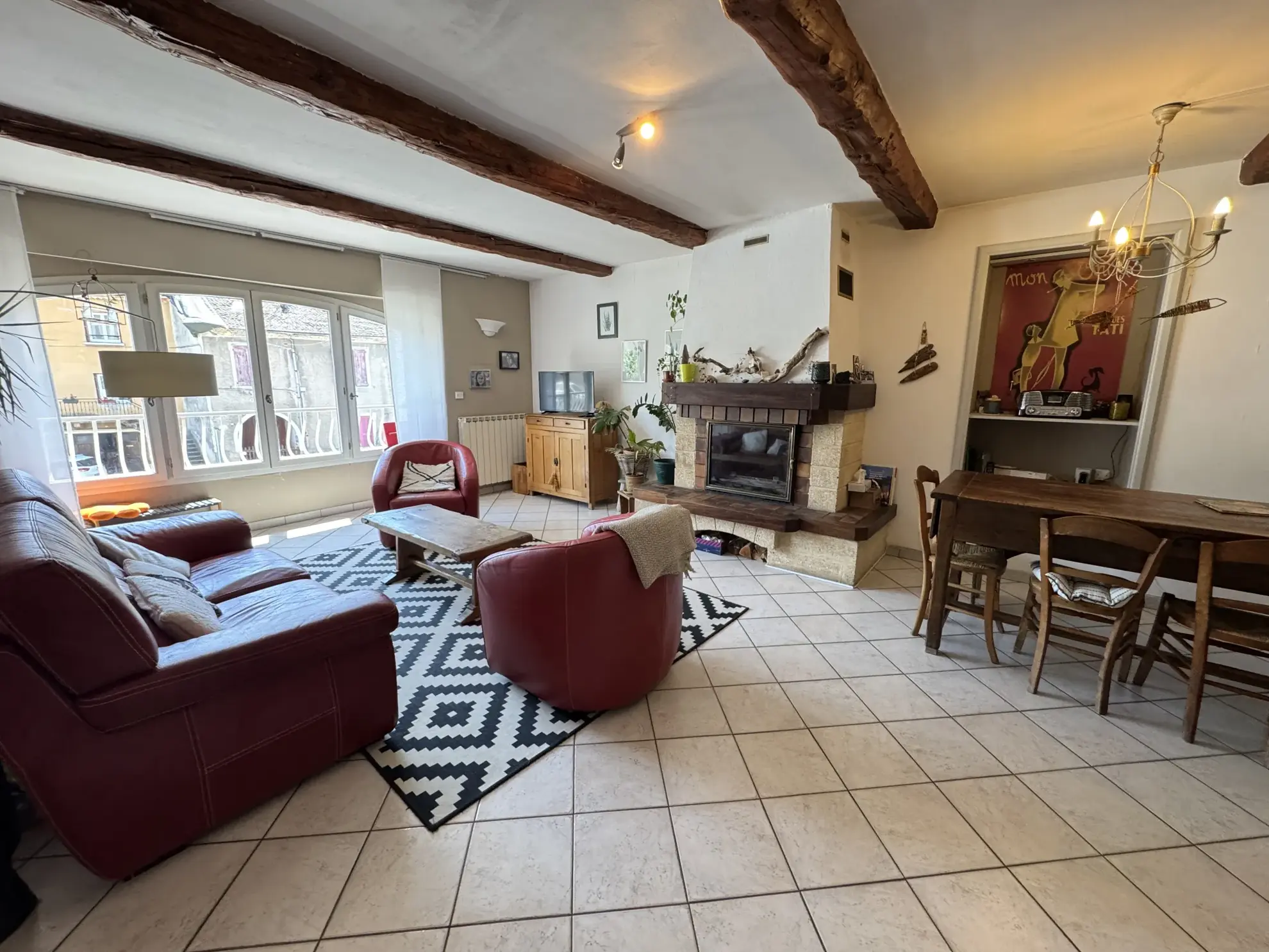 Maison de village lumineuse avec garage et terrasse à La Saulce (Hautes-Alpes) 