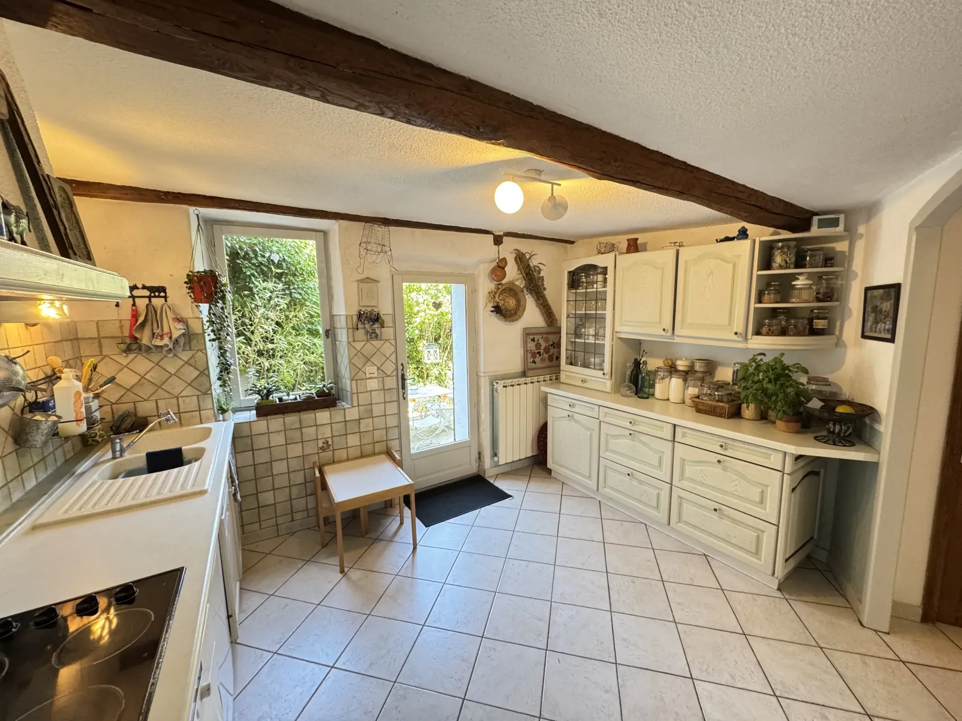 Maison de village lumineuse avec garage et terrasse à La Saulce (Hautes-Alpes) 