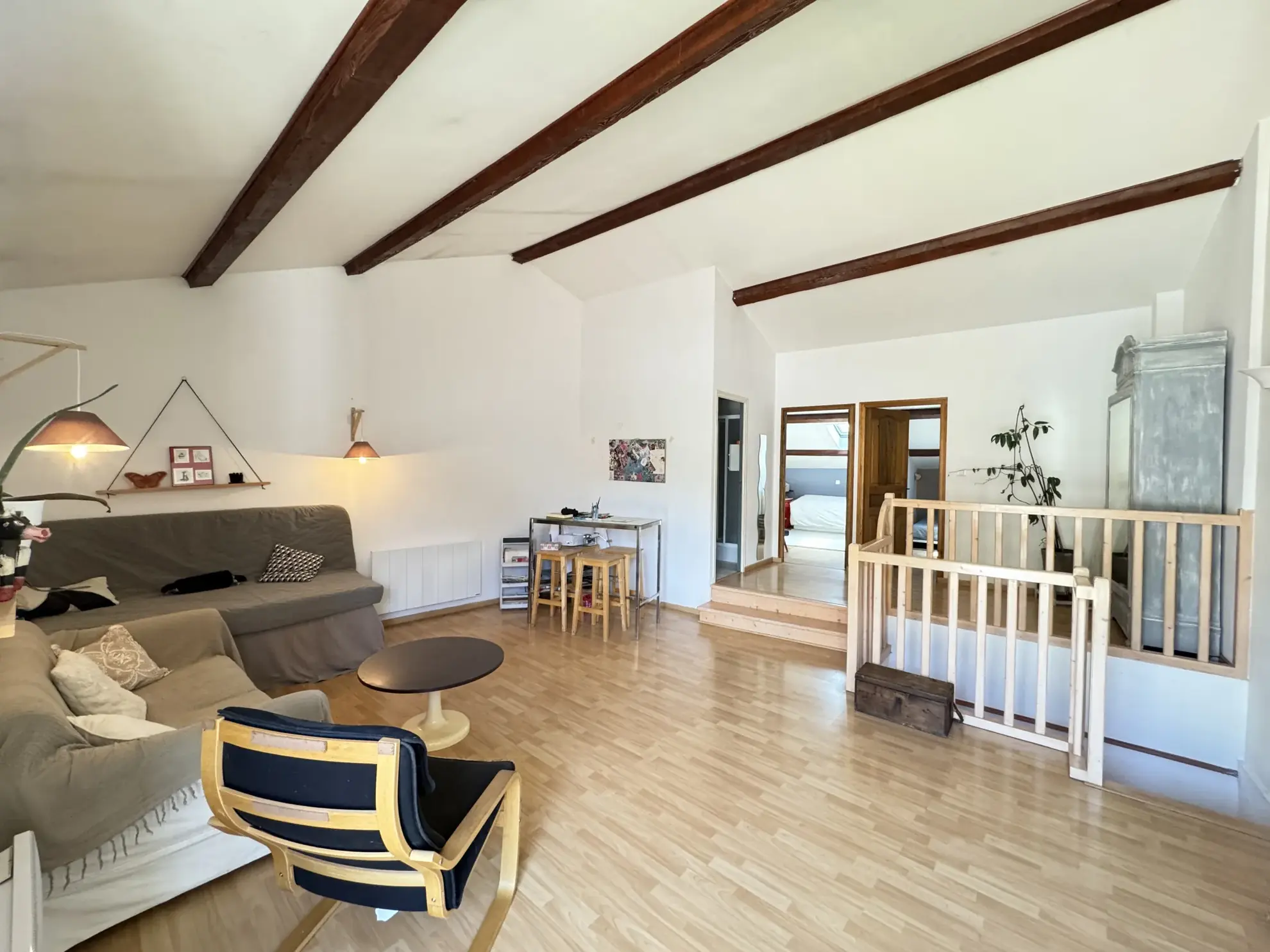 Maison de village lumineuse avec garage et terrasse à La Saulce (Hautes-Alpes) 
