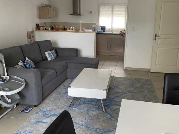 Maison récente avec 3 chambres, terrasse à Le Mans Sud