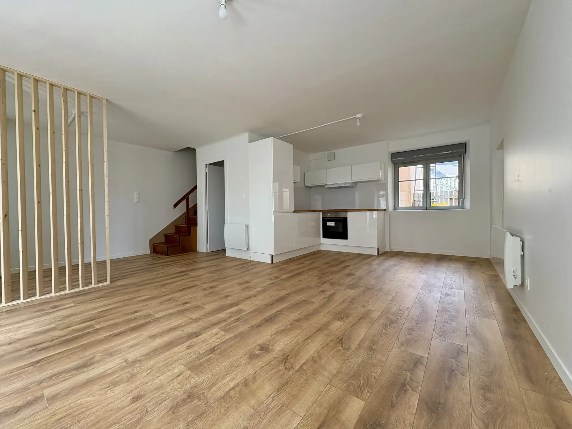 Magnifique maison rénovée à Sucé-sur-Erdre avec jardin et grenier aménageable 