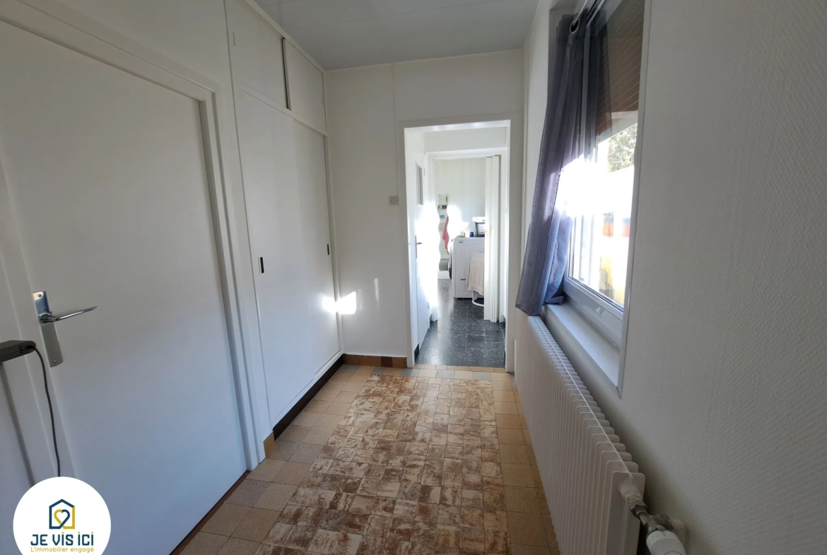 Maison de ville à vendre à Lens proche gare, stade et commodités 