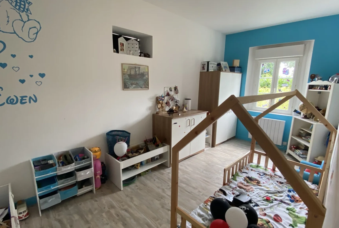 Maison spacieuse de 5 chambres proche Noyon et Roye avec garage et terrain 