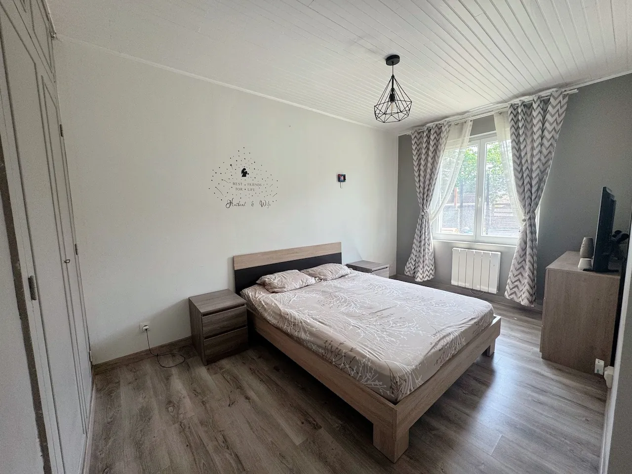 Belle maison 4 pièces de 124 m² avec jardin et terrasse à Fargues 