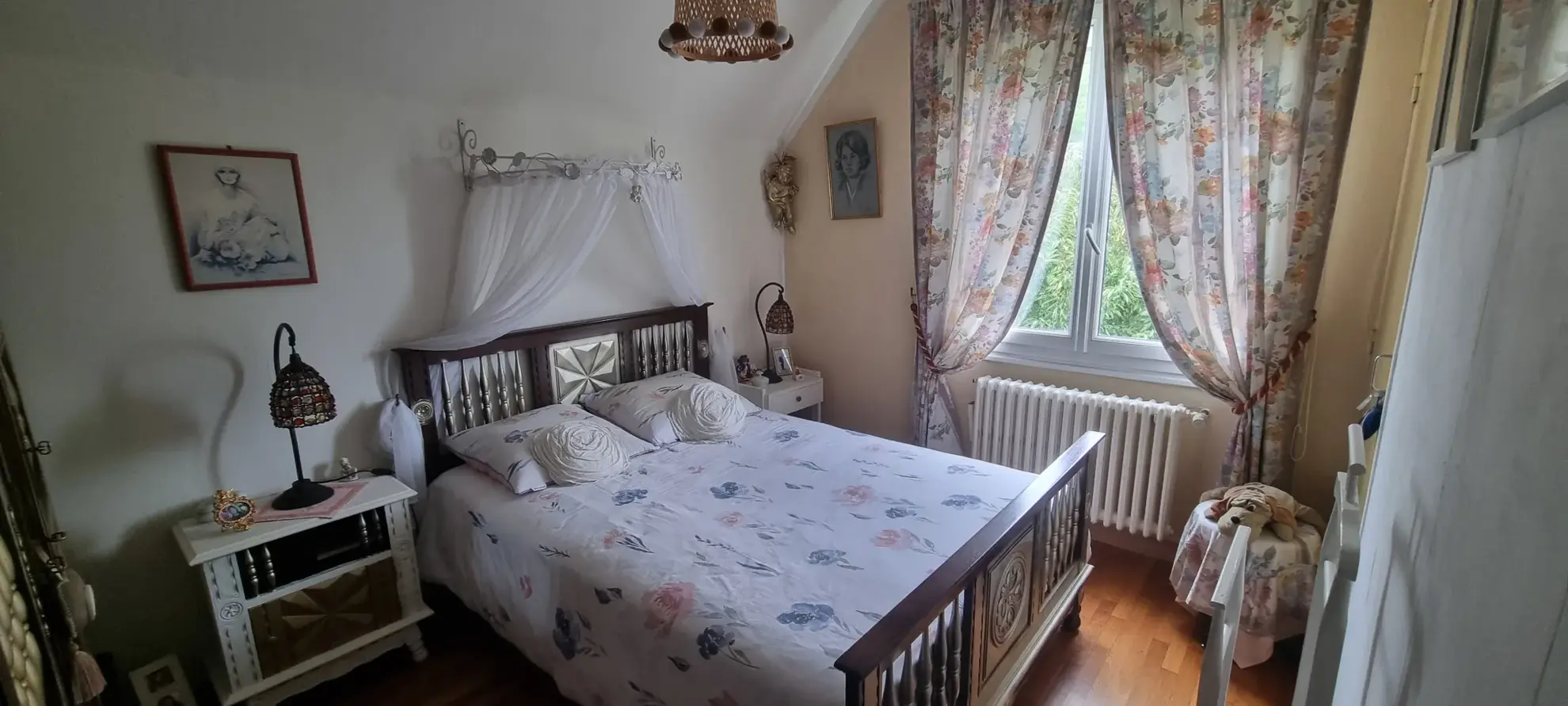 Charmante maison à Vendôme, proche TGV, terrain de 362 m² avec garage et terrasse 
