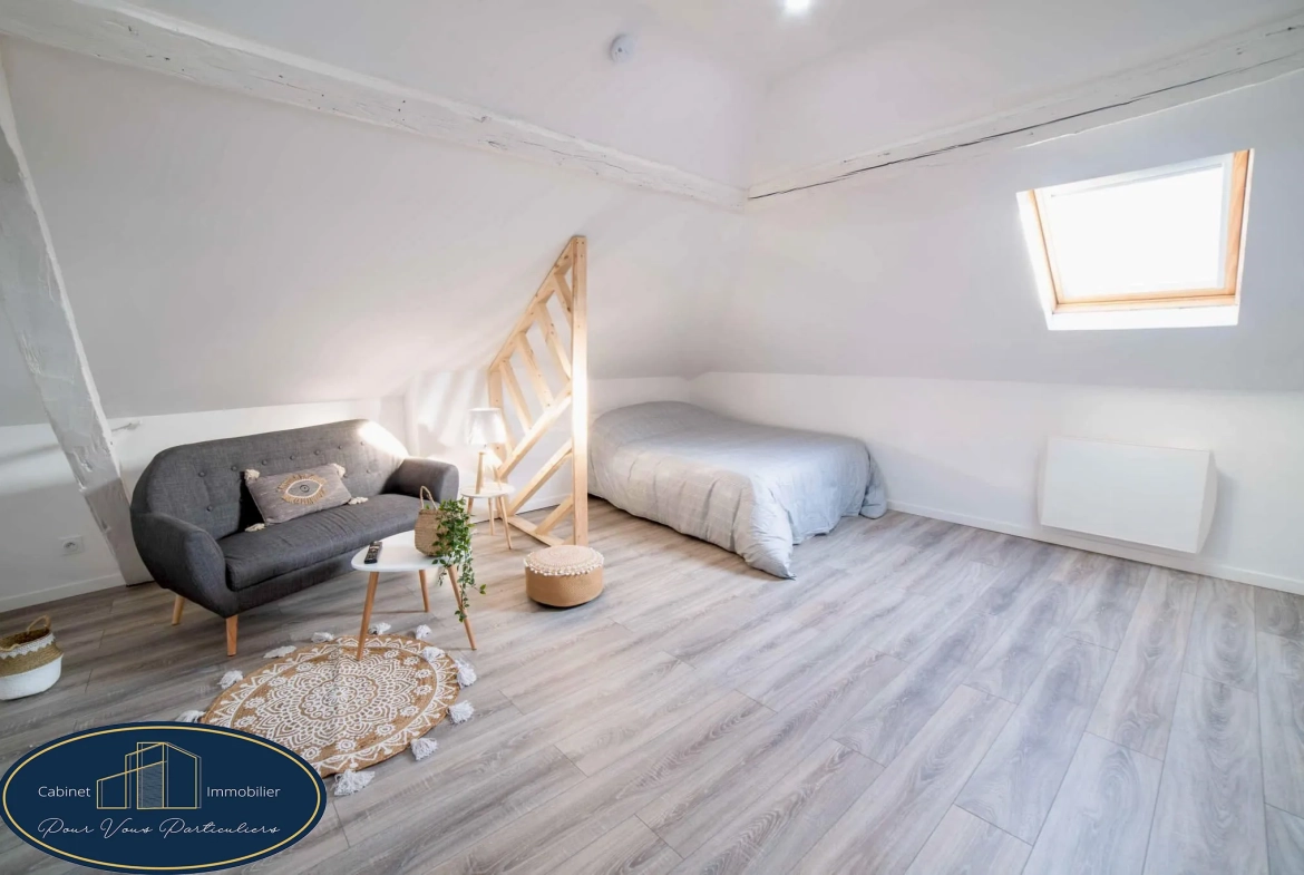 Immeuble de rapport à vendre à Trith Saint Léger - 4 studios et surface commerciale 