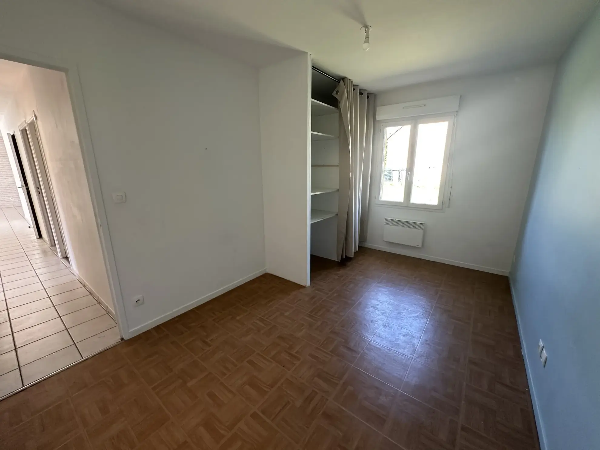 Maison de plain-pied avec 4 chambres à Fouqueville, proche écoles et commerces 