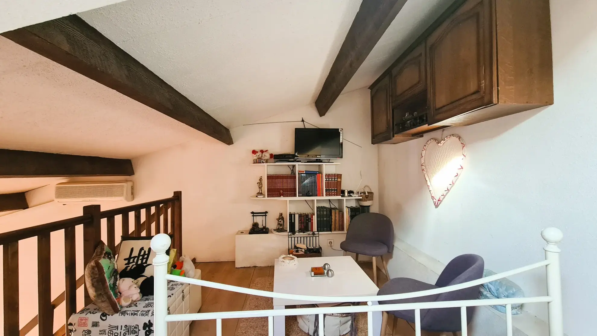 Appartement duplex avec terrasse à Bandol en centre-ville – Opportunité rare 