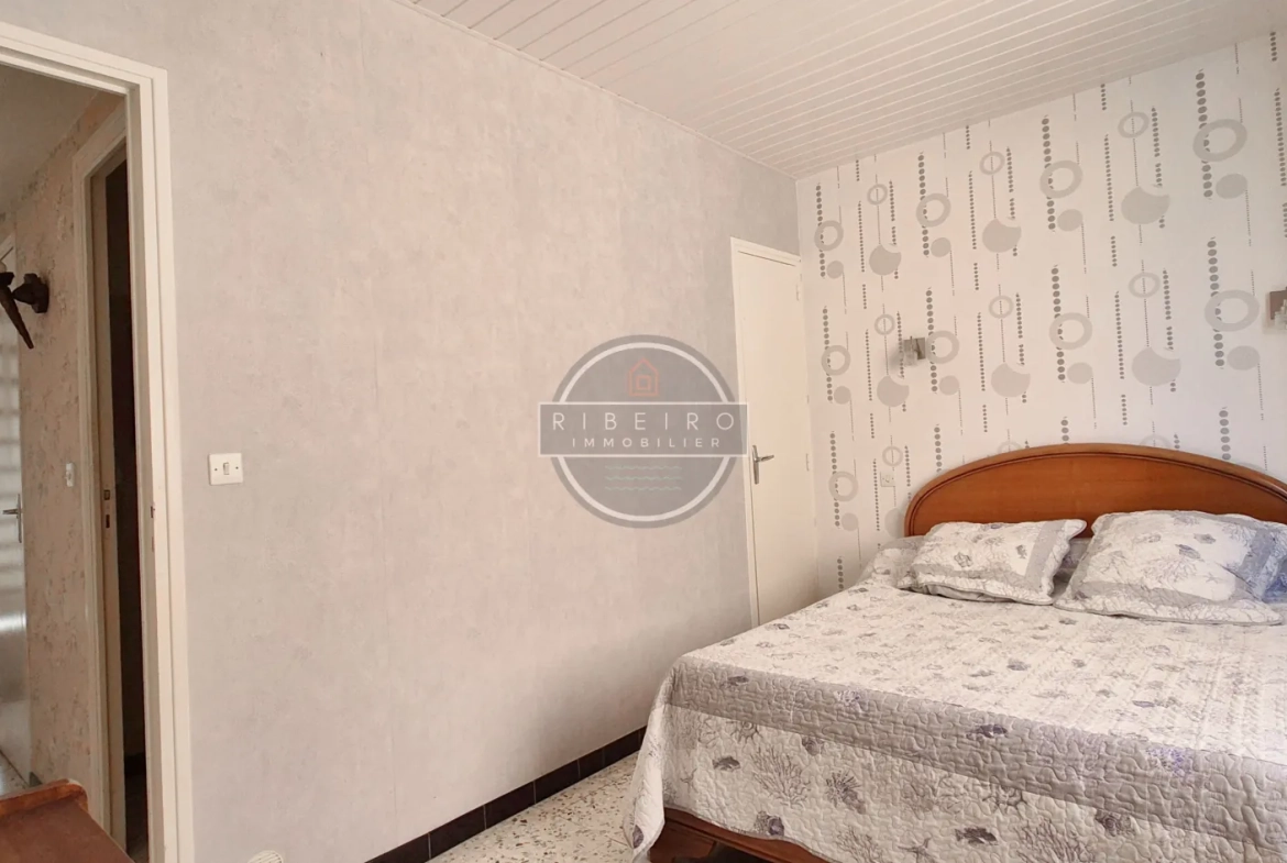 Villa avec deux appartements à vendre au Grau d'Agde, proche plage et centre 