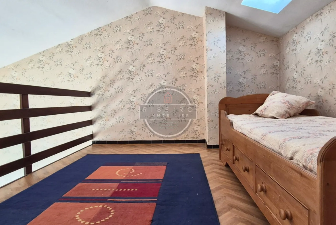 Villa avec deux appartements à vendre au Grau d'Agde, proche plage et centre 