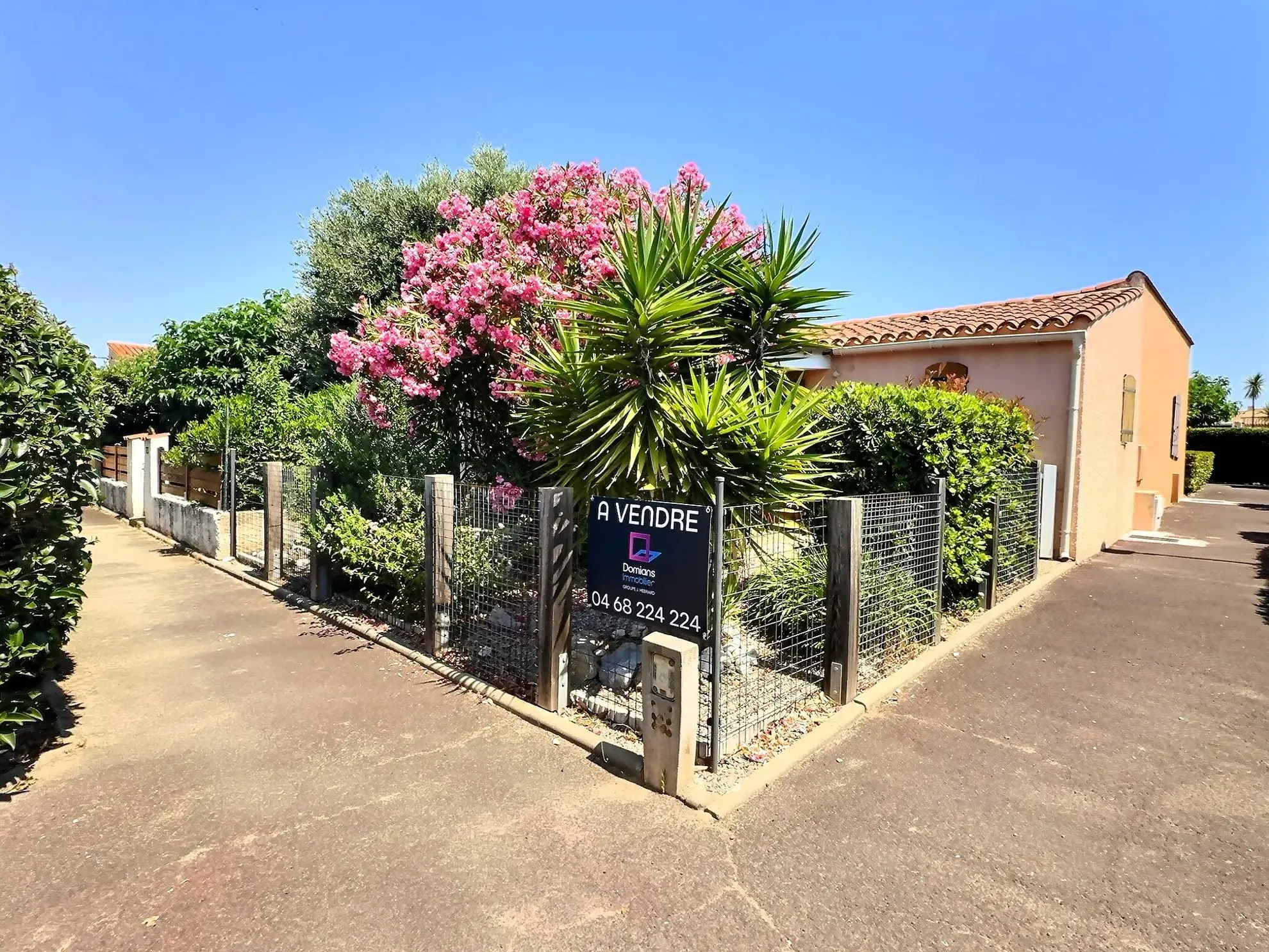 Villa de plain-pied avec jardin et accès marina à Saint-Cyprien Plage 