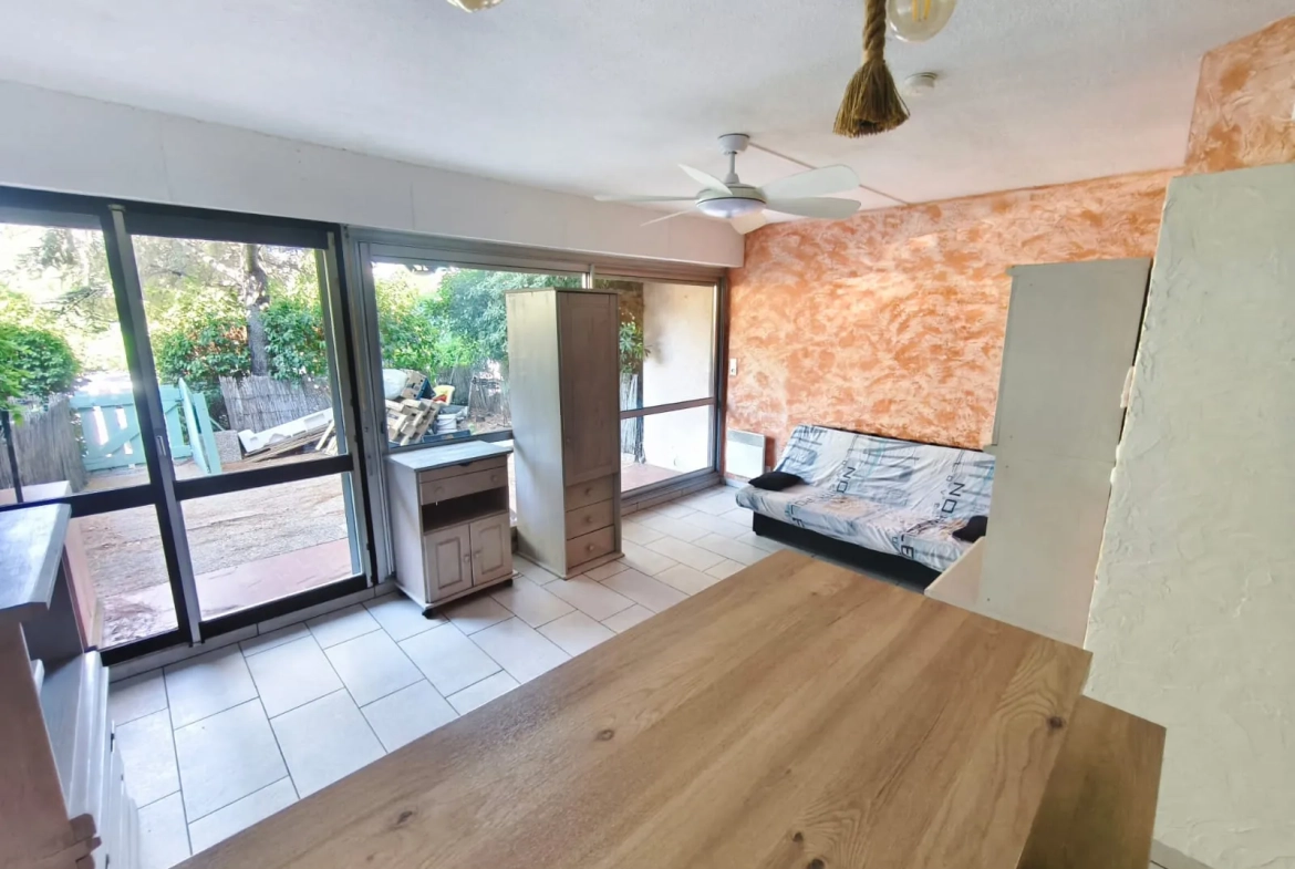 Appartement T2 avec terrasse à La Seyne-sur-Mer Tamaris à vendre 
