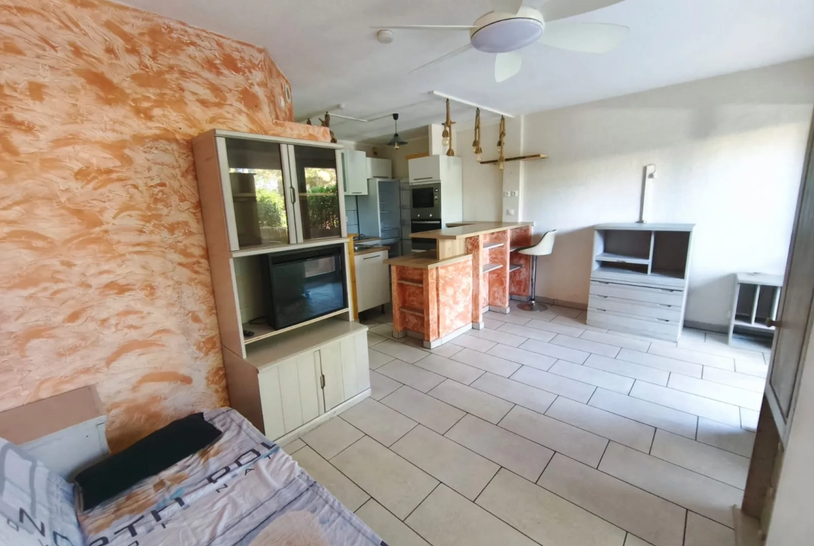 Appartement T2 avec terrasse à La Seyne-sur-Mer Tamaris à vendre 