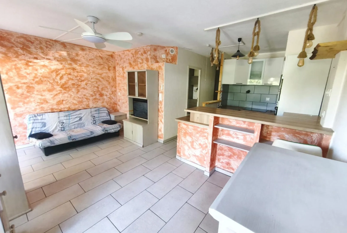 Appartement T2 avec terrasse à La Seyne-sur-Mer Tamaris à vendre 