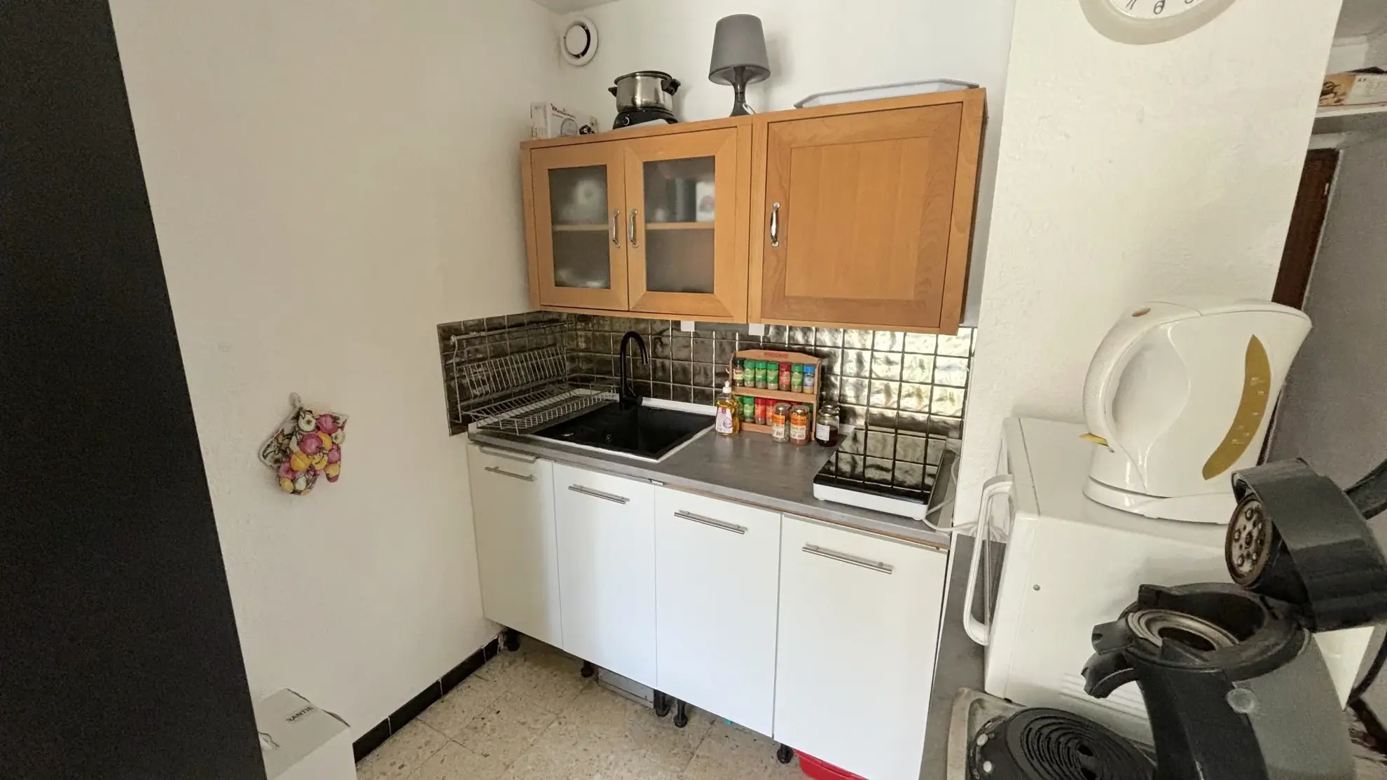 Studio à Carnon Plage avec Loggia Ouest, Proche Mer et Commodités 