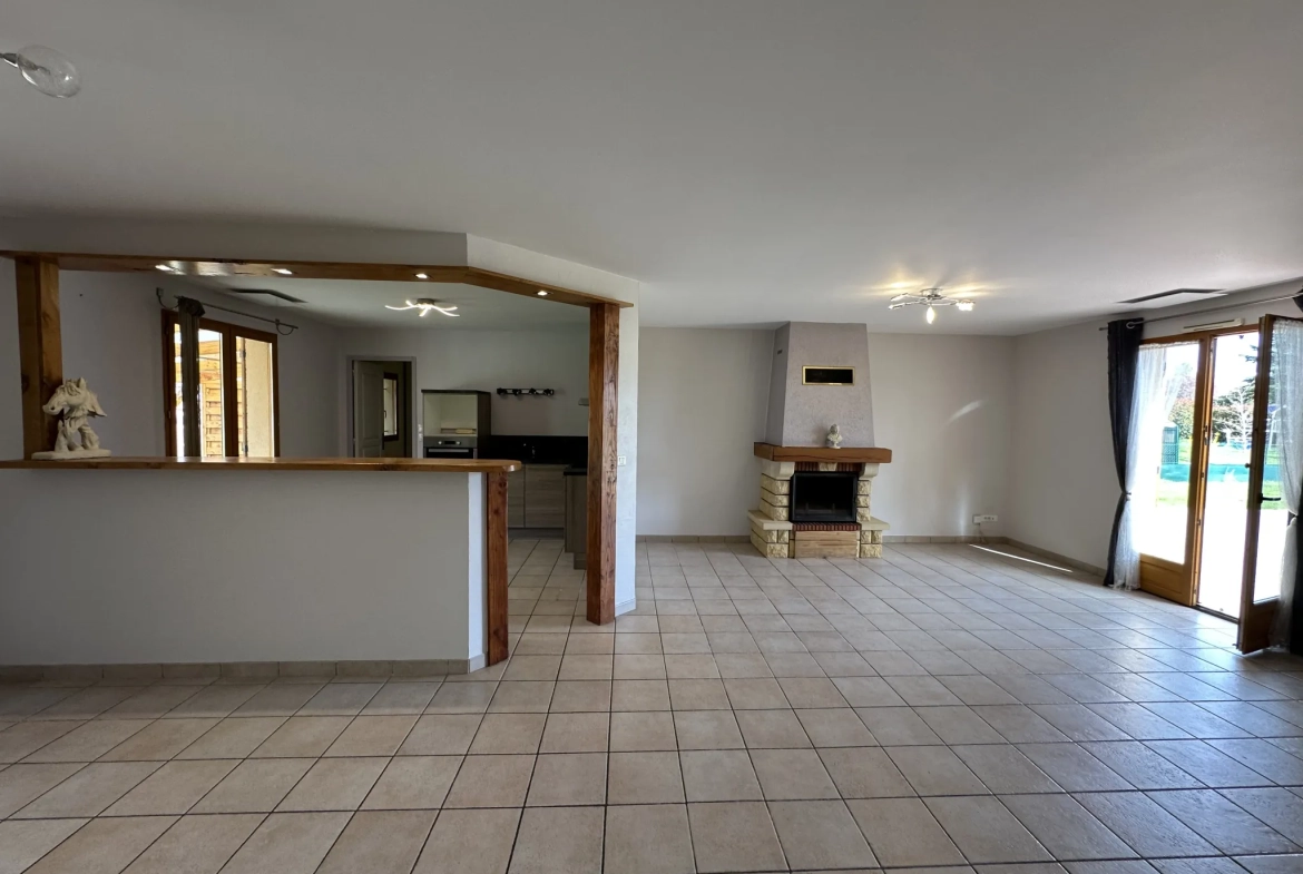 Maison de plain-pied à Vendat avec jardin et garage - 3 chambres 