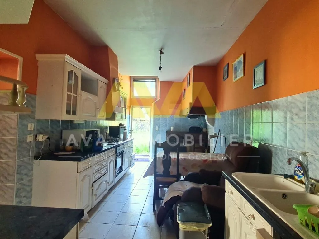 Très belle maison de maître avec dépendances et terrains à Navarrenx 