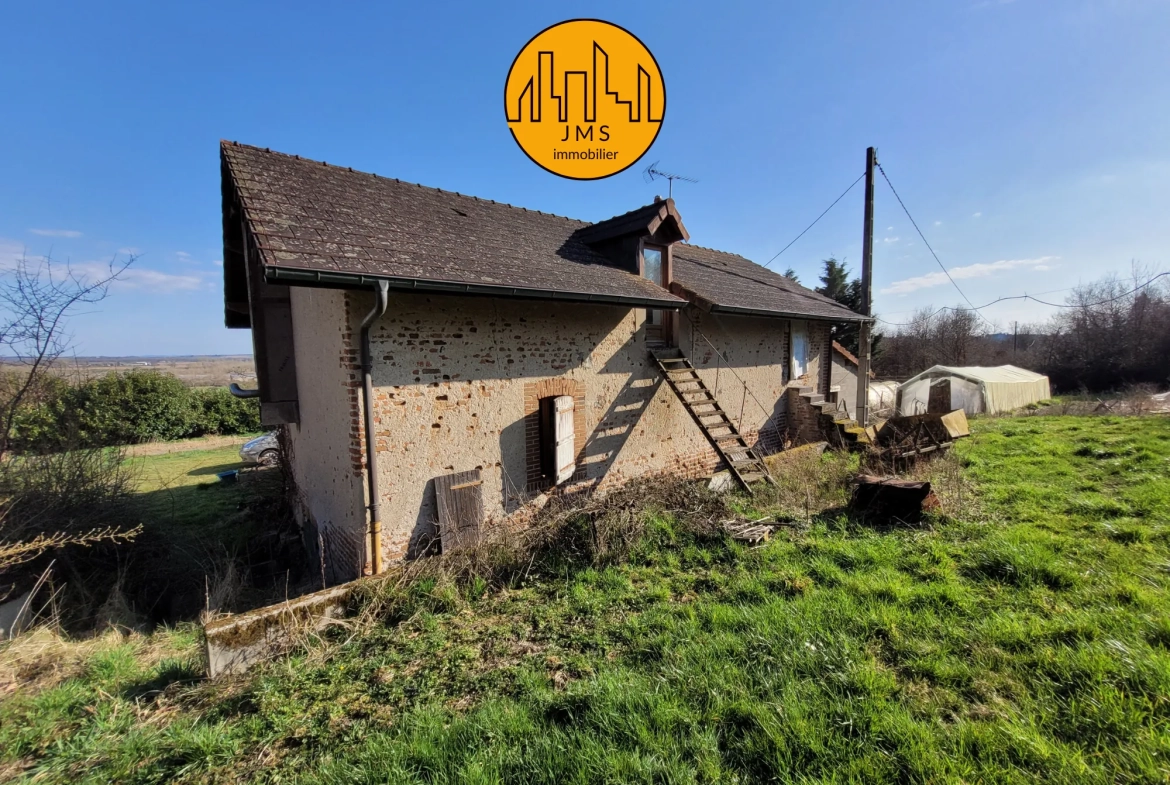 Ferme à vendre à Châtel-de-Neuvre avec 6 hectares, maison et potentiel rural exceptionnel 