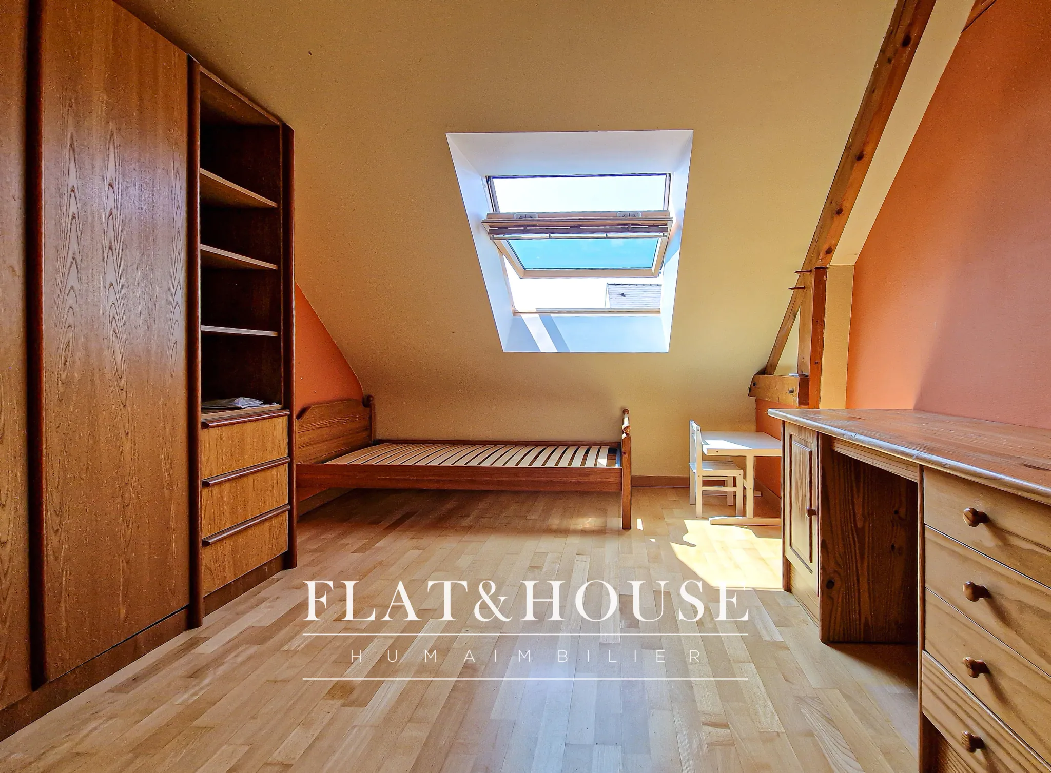 Maison à Saint-Herblain avec jardin sud-ouest, 4 chambres, à moderniser - Vente interactive 