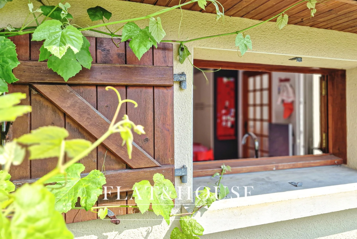Maison à Saint-Herblain avec jardin sud-ouest, 4 chambres, à moderniser - Vente interactive 