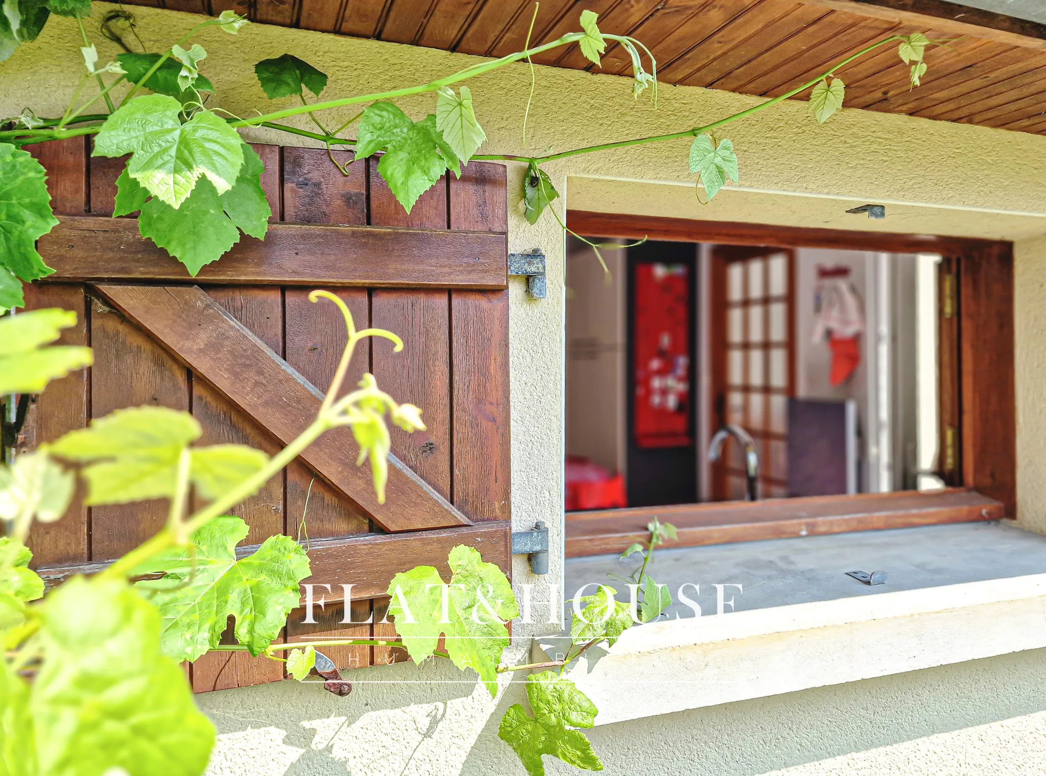 Maison à Saint-Herblain avec jardin sud-ouest, 4 chambres, à moderniser - Vente interactive 
