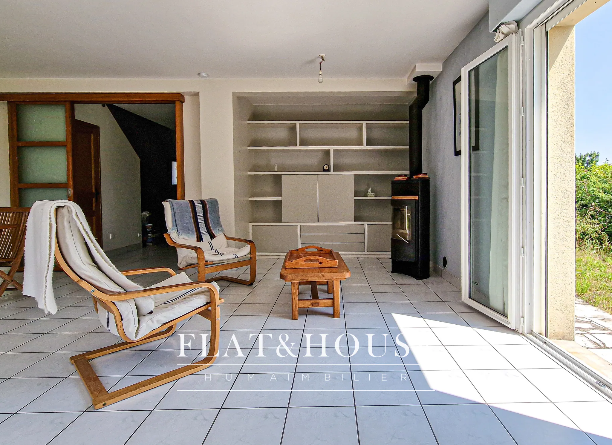 Maison à Saint-Herblain avec jardin sud-ouest, 4 chambres, à moderniser - Vente interactive 